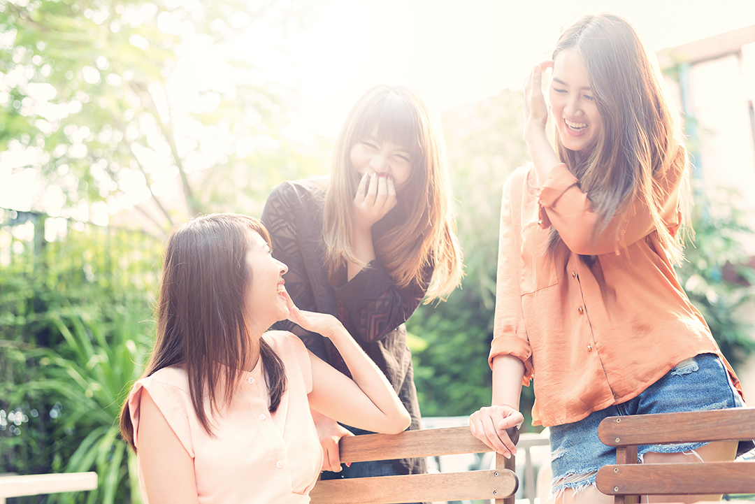 5 Tipe Teman yang Bikin Hidup Kamu Penuh Energi Positif