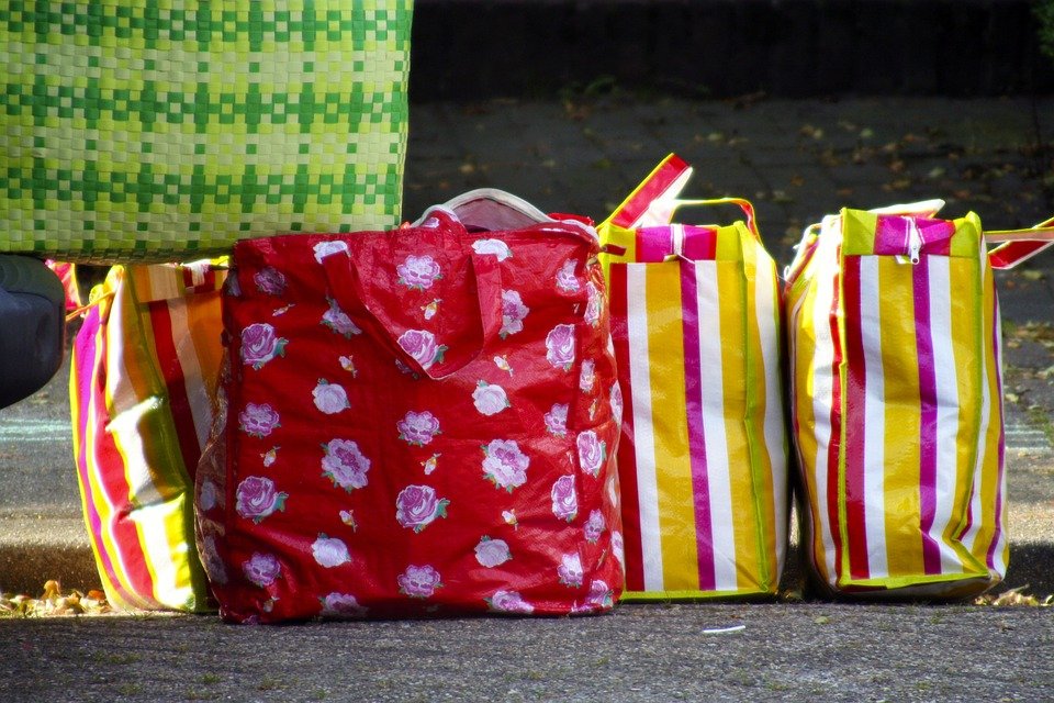 Green Living! 5 Tips Belanja Minim Plastik