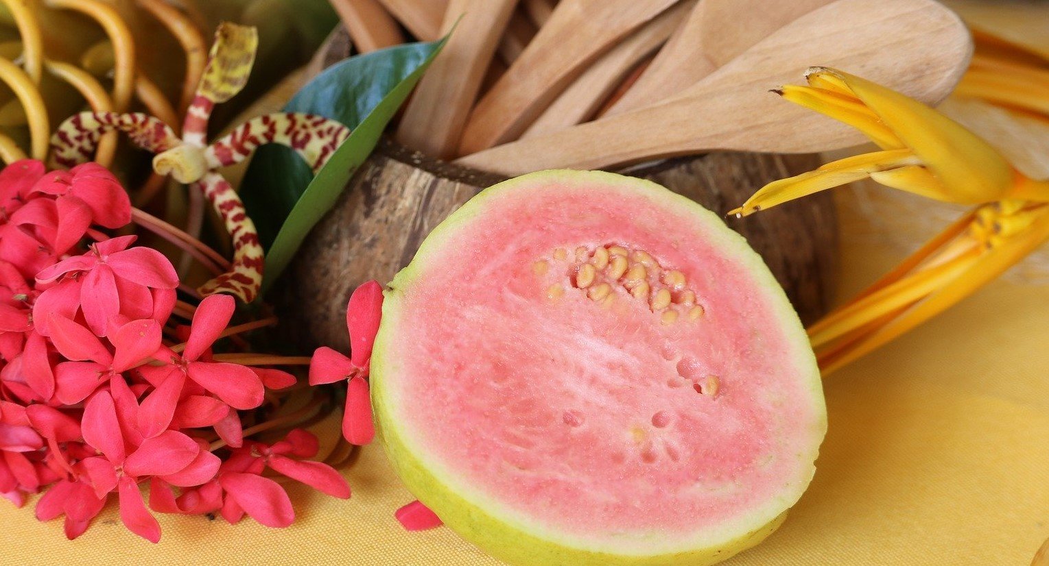 Kaya Akan Vitamin C, Ini Manfaat Jambu Biji