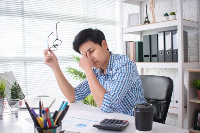 Tips Agar Tidak Sering Menyentuh Wajah